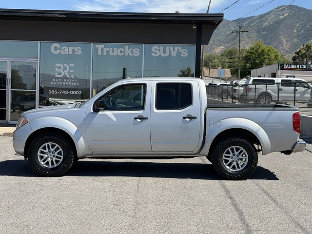 2017 Nissan Frontier SV Crew Cab 6MT 4WD