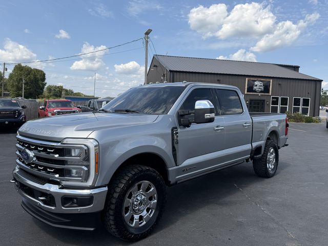 2023 Ford F-350 SD Lariat Crew Cab 4WD