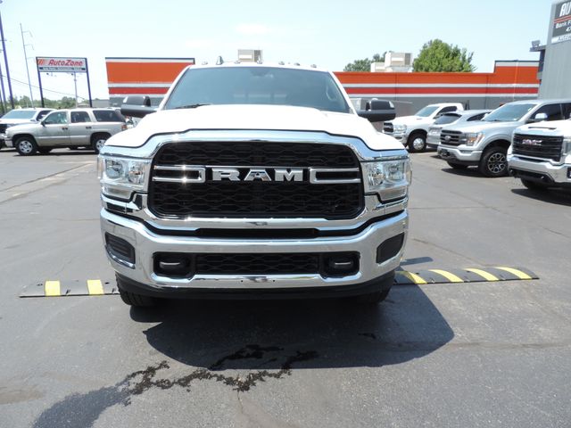 2022 RAM 3500 Crew Cab Tradesman DRW 4WD
