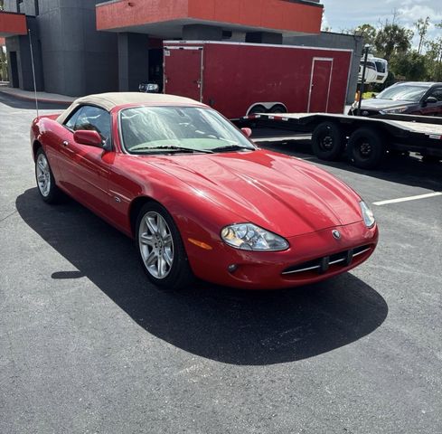 2000 Jaguar XK8 Convertible