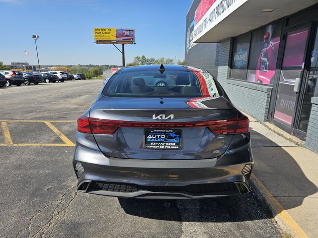 2024 Kia Forte LXS