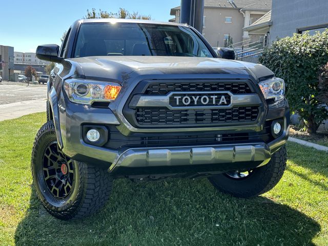 2017 Toyota Tacoma SR5 4WD