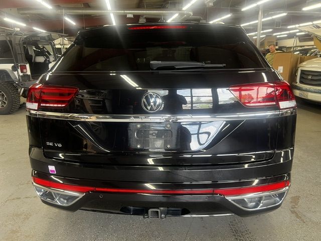 2021 Volkswagen Atlas Cross Sport V6 SE w/Technology R-Line