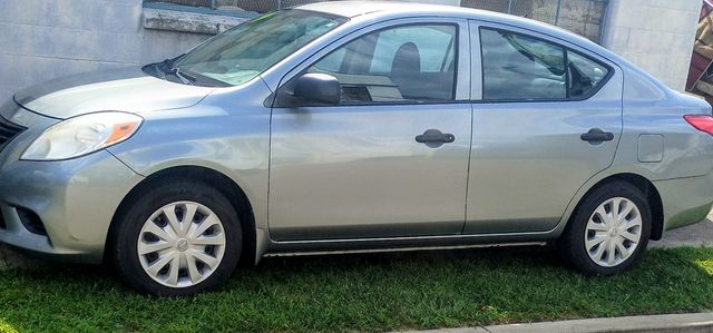 2013 Nissan Versa 1.6 S Plus