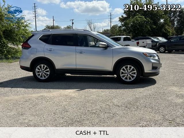 2017 Nissan Rogue SV FWD