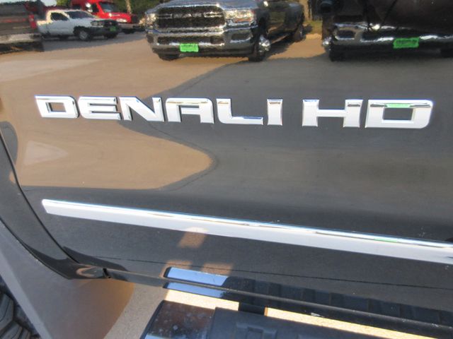 2017 GMC Sierra 3500HD Denali Crew Cab 4WD