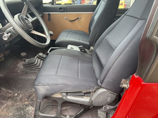 1995 Jeep Wrangler SE
