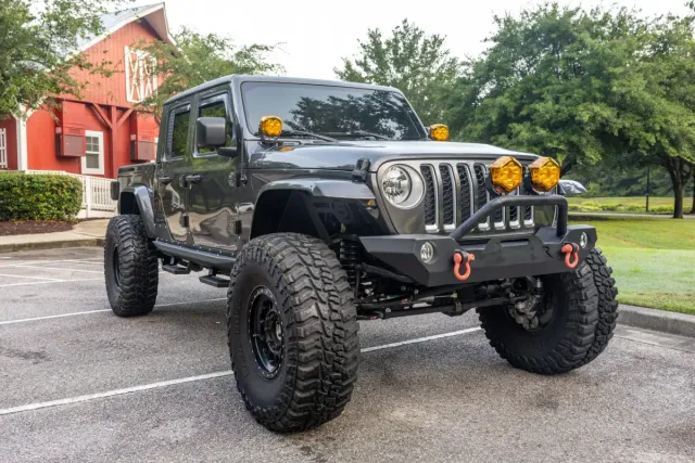 2021 Jeep Gladiator Overland