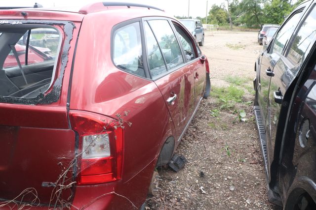 2007 Kia Rondo Base