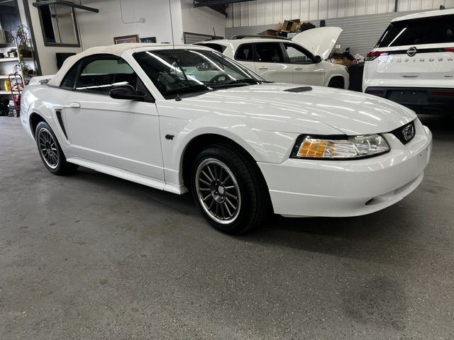 2000 Ford Mustang GT Convertible