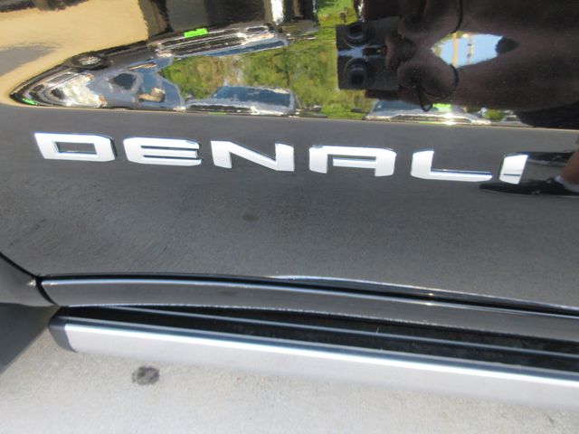 2023 GMC Sierra 1500 Denali Ultimate Crew Cab 4WD