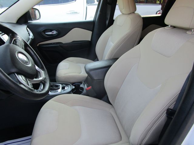 2017 Jeep Cherokee Sport 4WD
