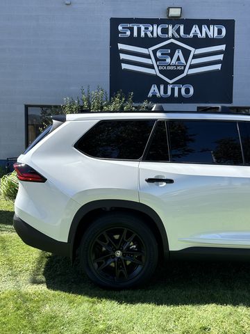2025 Toyota Grand Highlander Hybrid Nightshade AWD