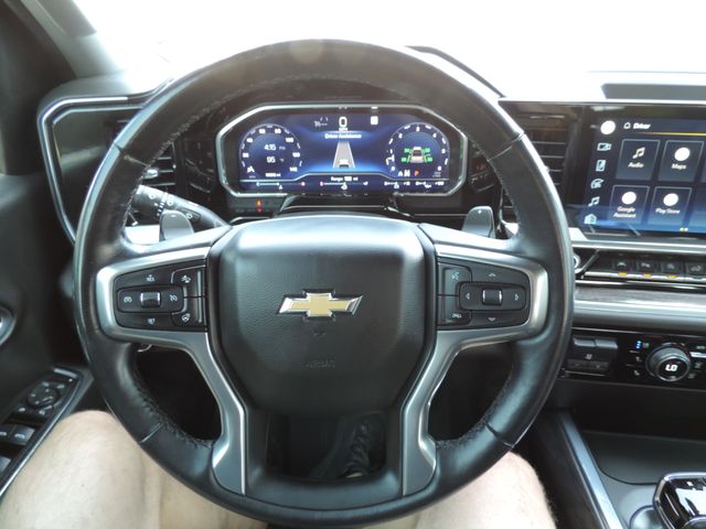 2022 Chevrolet Silverado 1500 LTZ Crew Cab 4WD