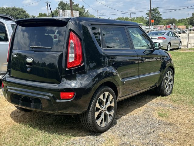2013 Kia Soul +