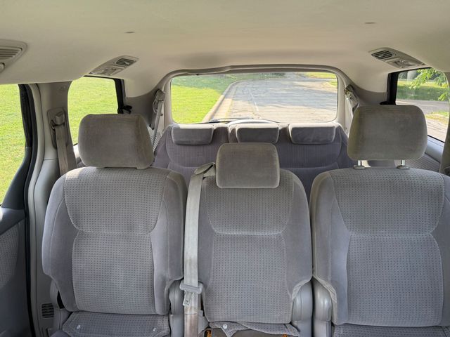 2006 Toyota Sienna LE 8-Passenger