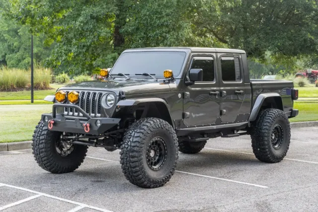 2021 Jeep Gladiator Overland
