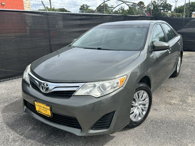 2014 Toyota Camry SE Sport