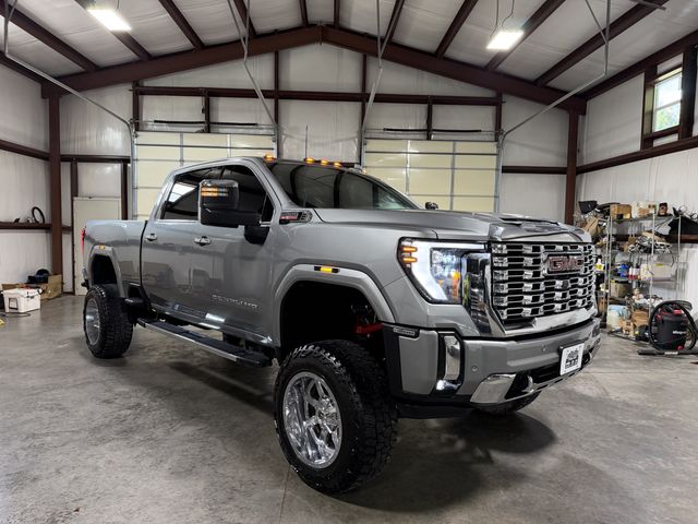2025 GMC Sierra 2500 Denali 