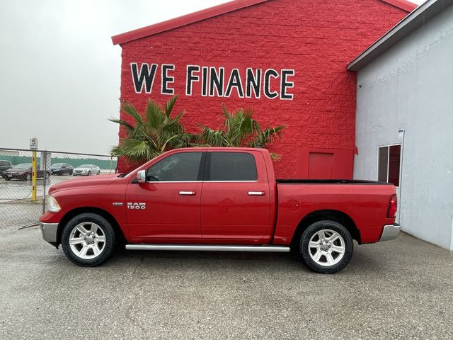 2017 RAM 1500 SLT Crew Cab SWB 2WD