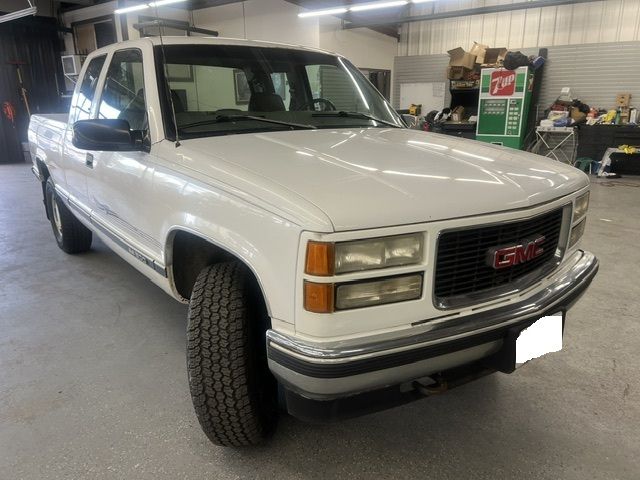 1997 GMC Sierra C/K 1500 Ext. Cab 8-ft. Bed 4WD