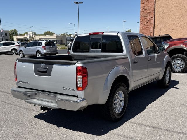 2017 Nissan Frontier SV Crew Cab 6MT 4WD