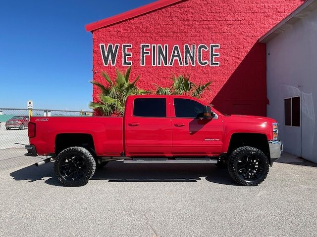 2016 Chevrolet Silverado 2500HD LT Crew Cab Long Box 4WD