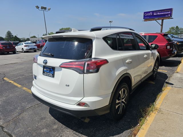 2017 Toyota RAV4 LE FWD