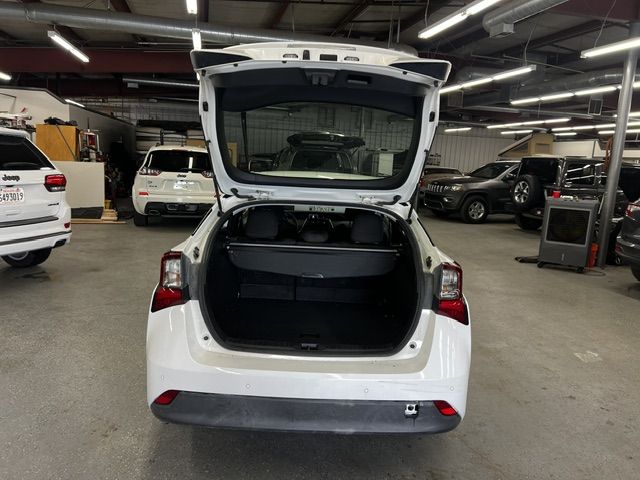 2020 Toyota Prius LE