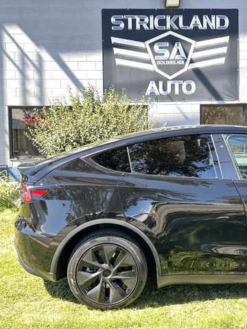 2025 Tesla Model Y Long Range Dual Motor