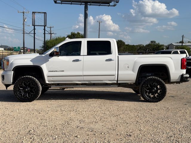 2015 GMC Sierra 2500HD Denali Crew Cab 4WD