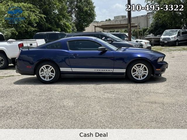 2011 Ford Mustang V6 Coupe