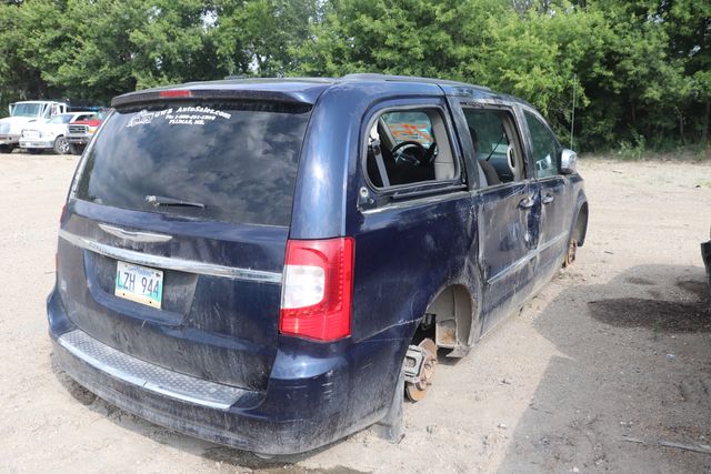2012 Chrysler Town & Country Touring