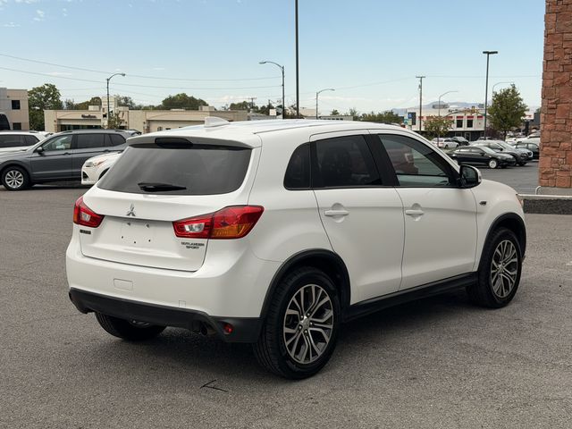 2017 Mitsubishi Outlander Sport 2.0 ES 4WD 
