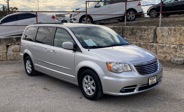 2012 Chrysler Town & Country Touring