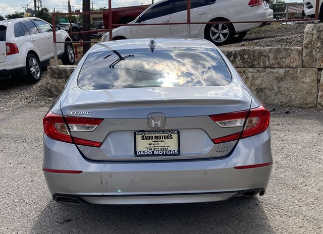 2018 Honda Accord Touring 2.0T