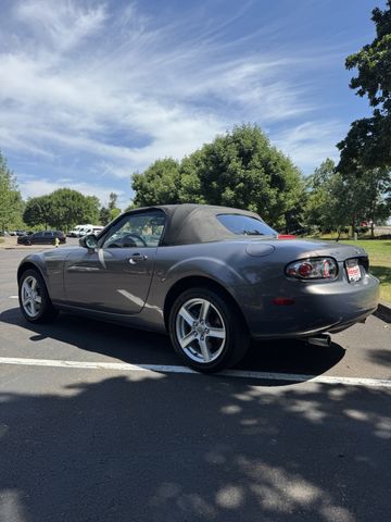 2006 Mazda MX-5 Miata Touring
