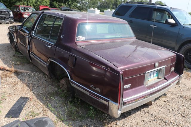 1992 Cadillac Deville Sedan