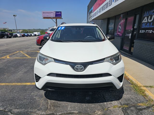 2017 Toyota RAV4 LE FWD