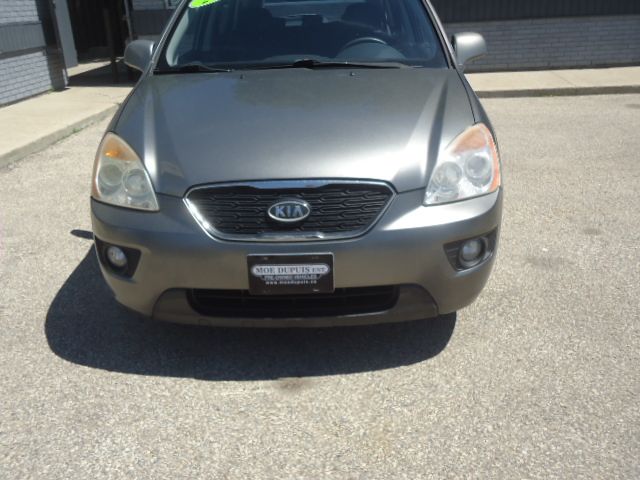 2011 Kia Rondo EX