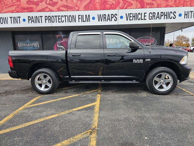 2015 RAM 1500 Tradesman Crew Cab SWB 4WD