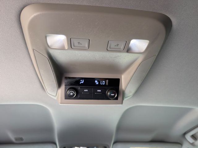 2016 Chevrolet Suburban FL 2WD