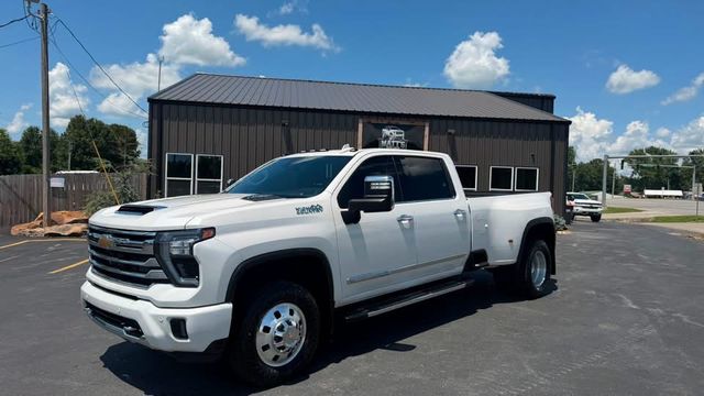 2024 Chevrolet Silverado 3500HD High Country Crew Cab Long Box 4WD