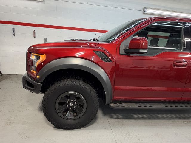 2017 Ford F-150 Raptor SuperCrew 4WD