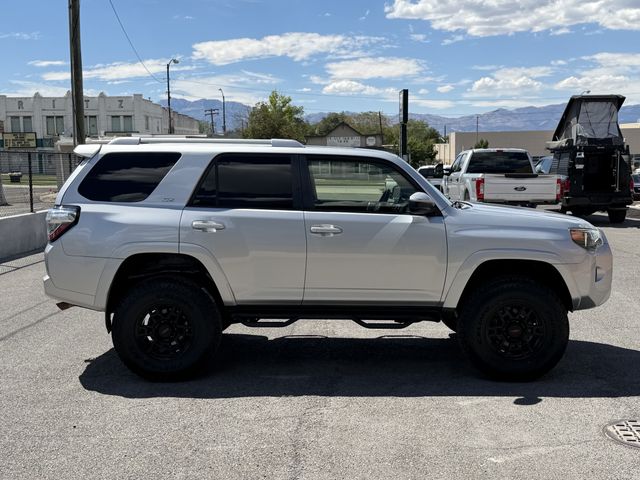 2016 Toyota 4Runner SR5 4WD V6 7 Passenger