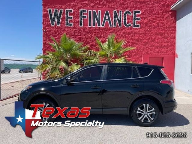 2018 Toyota RAV4 LE FWD