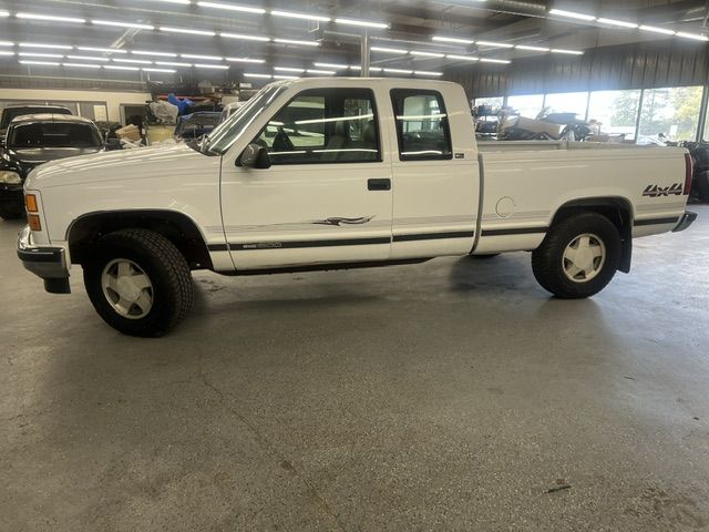 1997 GMC Sierra C/K 1500 Ext. Cab 8-ft. Bed 4WD