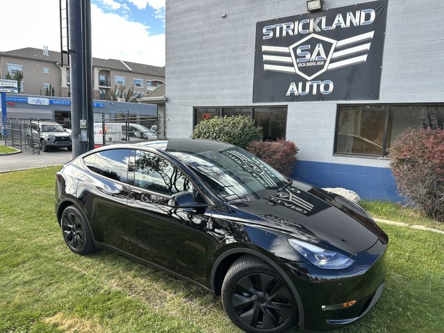 2025 Tesla Model Y Long Range AWD