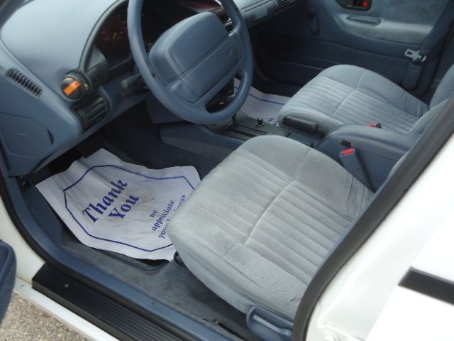 1996 Chevrolet Corsica SQ Sedan
