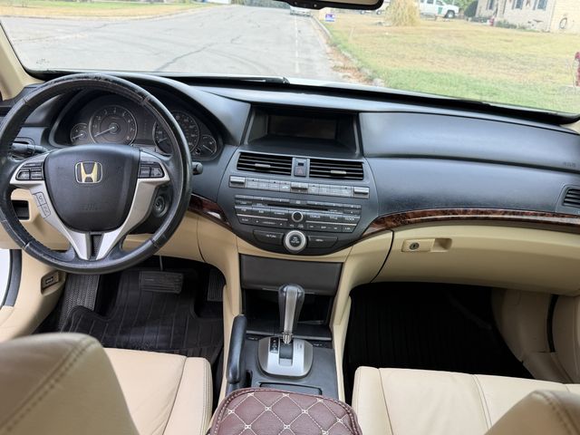 2010 Honda Accord Crosstour EX-L 2WD 5-Spd AT w/Nav